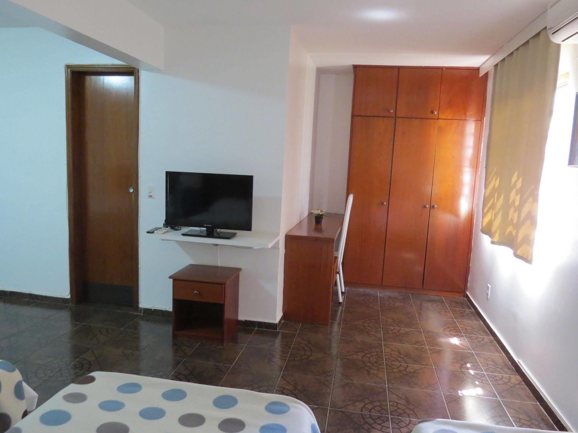 Ht Suites Mobiliadas Brasília Buitenkant foto
